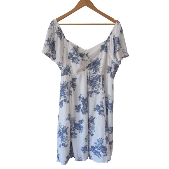 American Eagle Outfitters Dresses & Skirts - American Eagle Outfitters White Blue Floral Mini Dress XL Smocked Peasant Boho